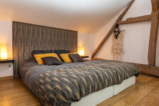 BELLILOIRE, Chambre à la campagne - Housity