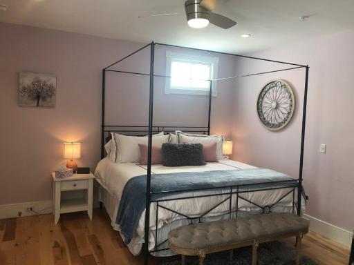 Luxurious Private Suites in Downtown Charleston - Housity