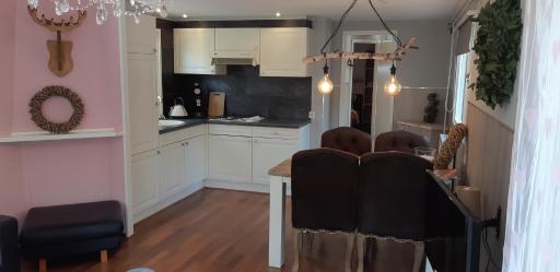 Chalet Hoenderloo Spar - Housity