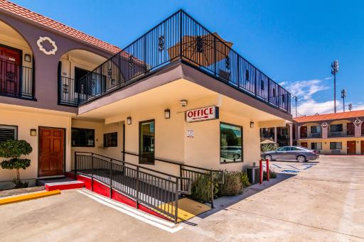 Glenridge Inn Glendale - Pasadena - Housity