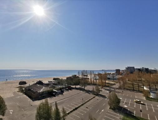 Crazy Beach Apartment - Housity