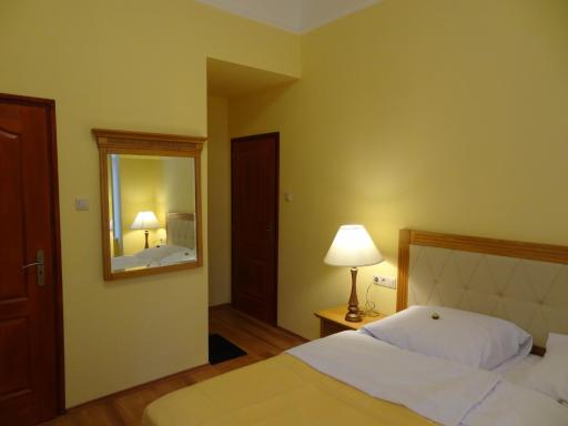 Residence Parliament - Housity