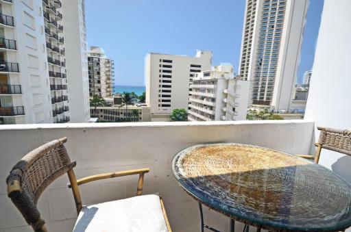 Kuhio Village 1010A - OCEAN VIEW Minutes to Beach - Housity