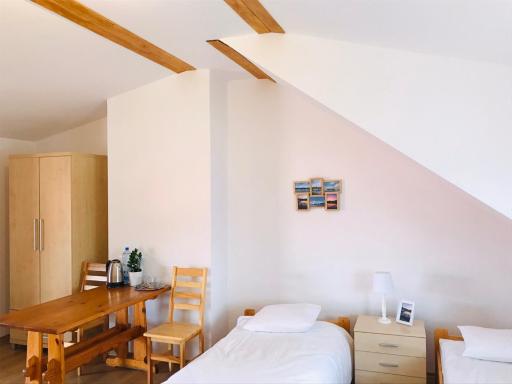 Marina Niedźwiedzi Róg - Housity