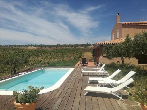 Casa Chardonnay - Housity