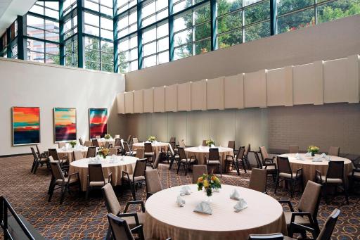 The Stamford Hotel - Housity