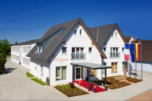 Hotel La Mirabelle close to Europa Park - Housity