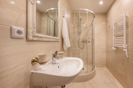 Kesminta Apartments - Housity