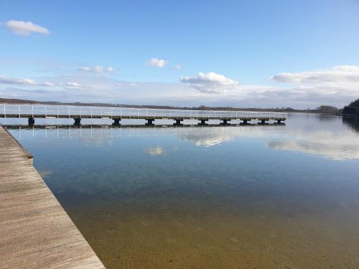 FERIENWOHNUNG AM SEE - Housity