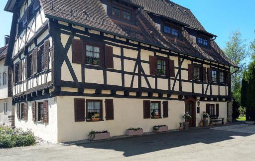 FeWo im Mesnerhaus Mengen - Housity