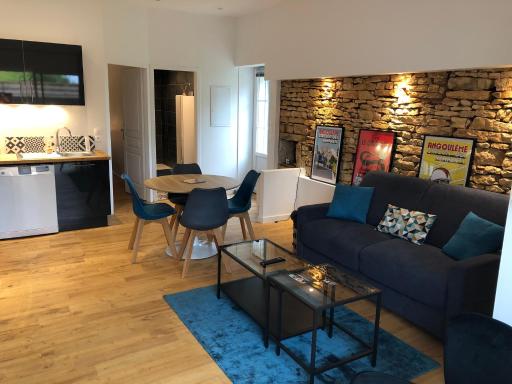 PETIT GITE EN BRACONNE - Housity