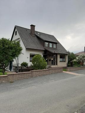 Familienfreundliche Ferienwohnung auf dem Lande Monteur Wohnung - Housity