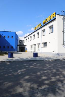 Hotel Sportowy - Housity