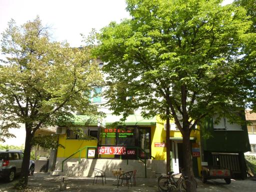Laki Apartments & Suites - Housity