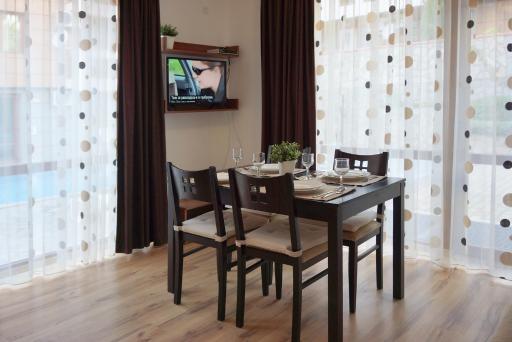 Apartcomplex in Sveti Vlas Viktorio 3 - Housity