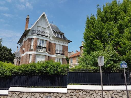 La Romantique - Housity