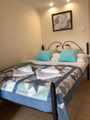 Amberia Kajki - Housity