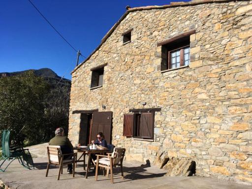 Charming House in Las Colladas with Mountain View - Housity