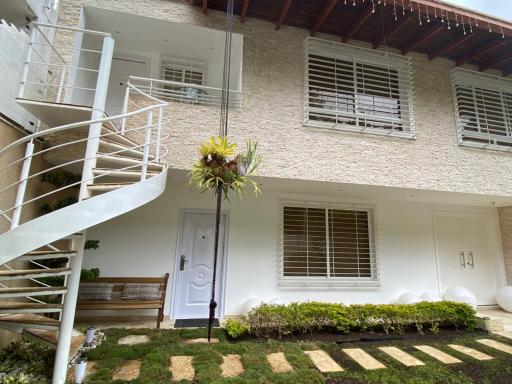 Una casa con vistas en Caracas - Housity