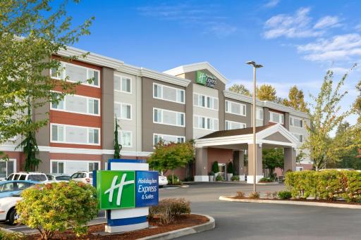 Holiday Inn Express Hotel & Suites Marysville, an IHG Hotel - Housity
