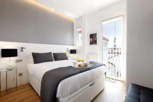 Latina Plaza - Housity