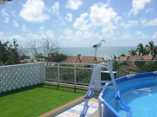 Bright Apartment with Sea View in Grand Gaube 80 m² - Housity