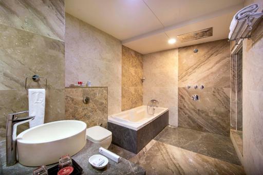 Lords Inn Porbandar - Housity