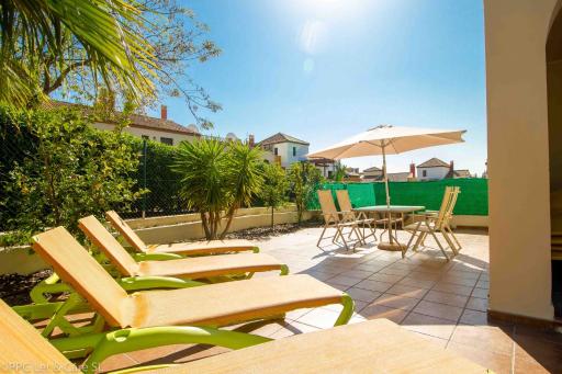(MIL001) Townhouse with Beautiful Terrace - Housity