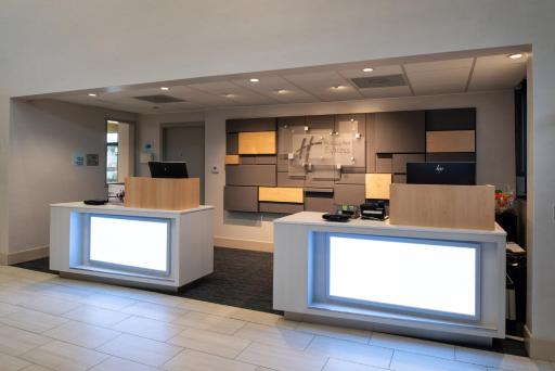 Holiday Inn Express San Francisco Airport South, an IHG Hotel - Housity