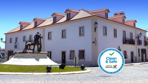 Casa do Largo - Golegã - Turismo de Habitação - Housity
