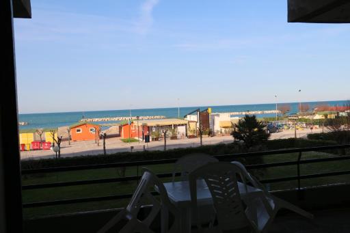 Comfortable Apartment with Sea View in Fano 60 m² - Housity