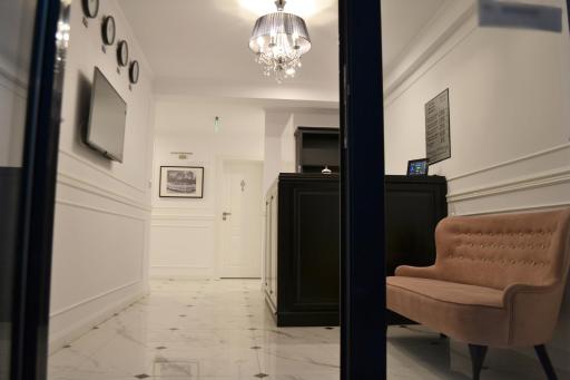 Krystal Boutique Mansion - Housity