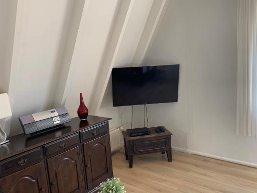 Beach Appartement Brouwer - Housity