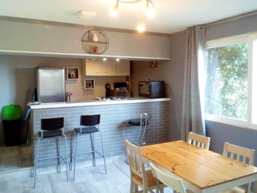 Maison accessible PMR a Saint Come de Fresne avec jardin - Housity