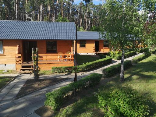 MARWIKOWE Domki Wypoczynkowe - Housity