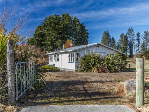 Snowcano Cottage - Rangataua Holiday Home - Housity