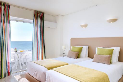 Monica Isabel Beach Club - Housity
