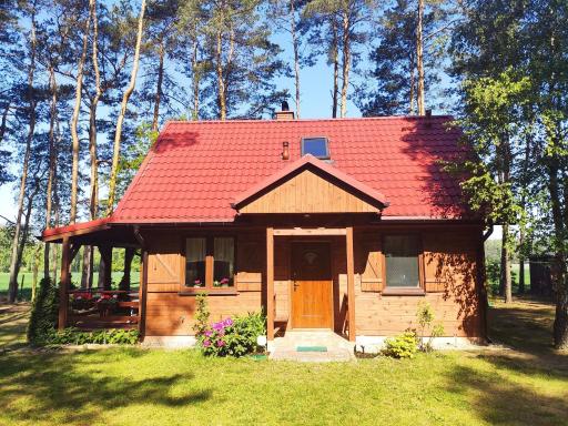 Sunny House in Anielin - Housity