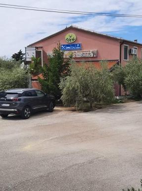 Bed and Breakfast Lovac - Housity