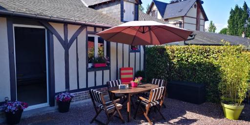Gîte Romain La Cour Du Puits - Housity