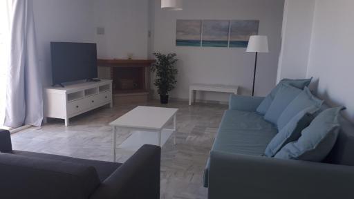 apartment in COSTA DEL SOL with large terrace for 9 people - Housity