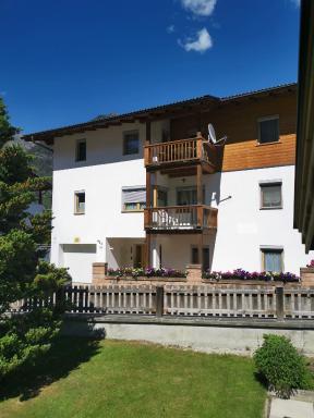 Studio Stefan - Housity