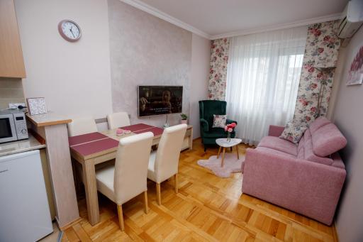 Apartman Boska - Housity