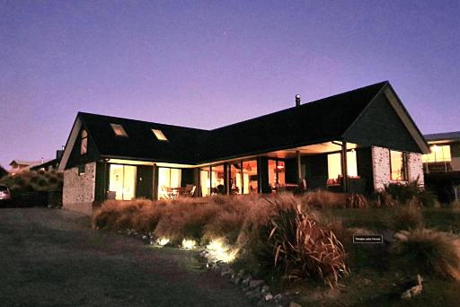Tekapo Lake House - Housity