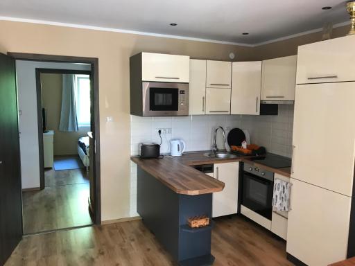 Central Apartman - Housity