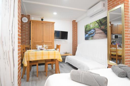 Jara Apartments ! - Housity