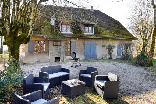 La Grange de Jean - 3 bedrooms with garden 300m from Lake Annecy - Housity