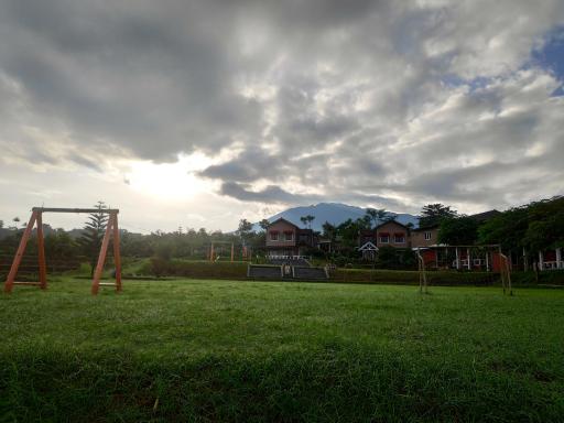 Degung Hillside - Housity