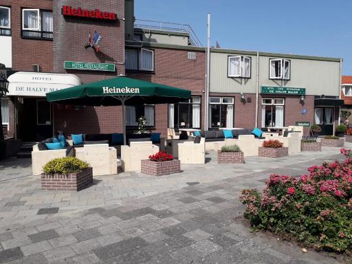 De Halve Maan - Housity