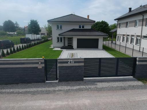 West Guest House - Housity